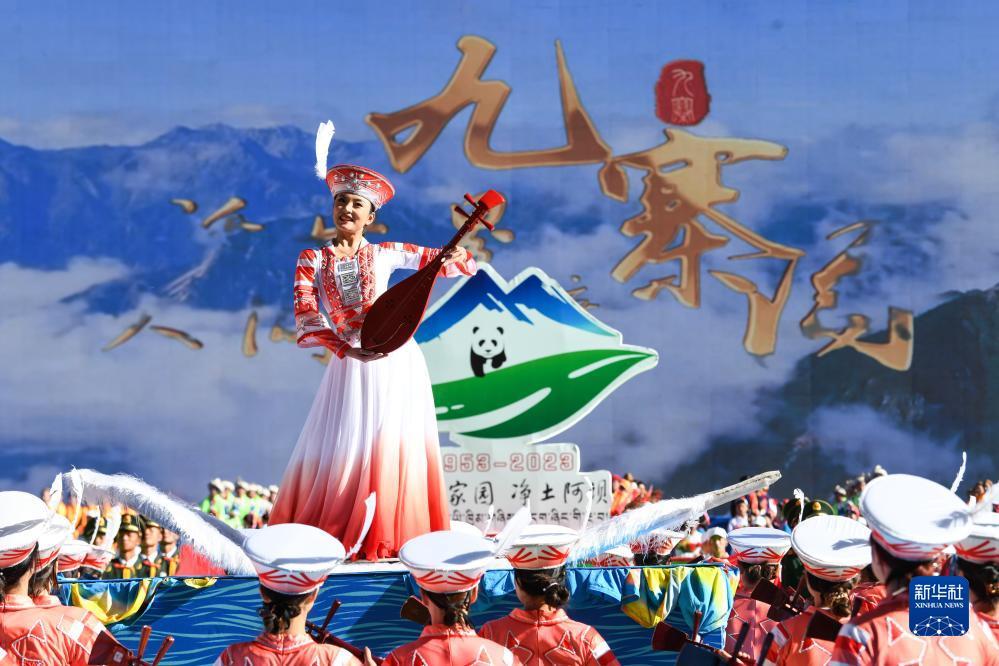 棋牌游戏网页版源码